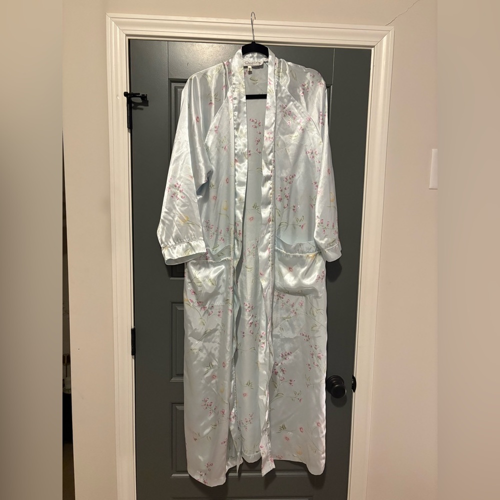 Vintage Oscar de la Renta Floral Satin Robe Long Kimono Style